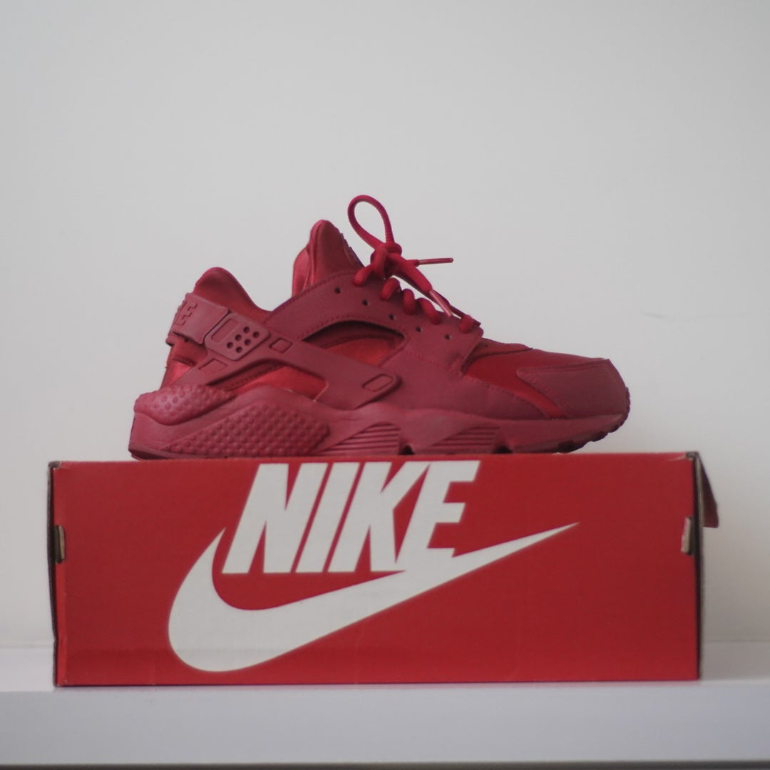 Nike Air Huarache Gym Red (8M)