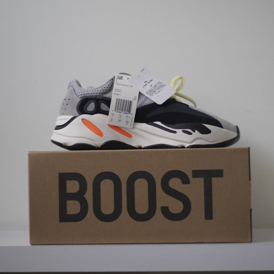 adidas Yeezy Boost 700 Wave Runner (8M)