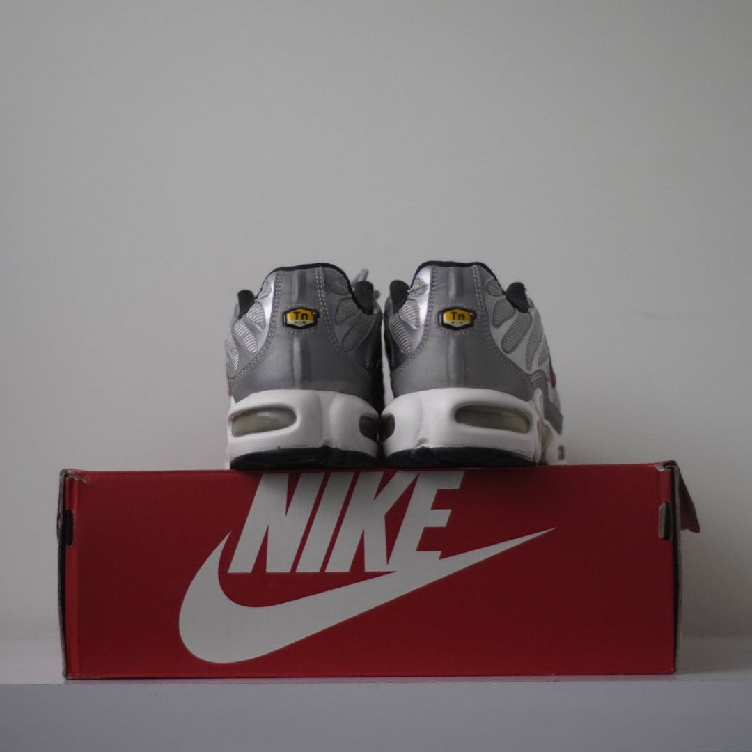 Nike Air Max Plus Silver Bullet (7.5M)